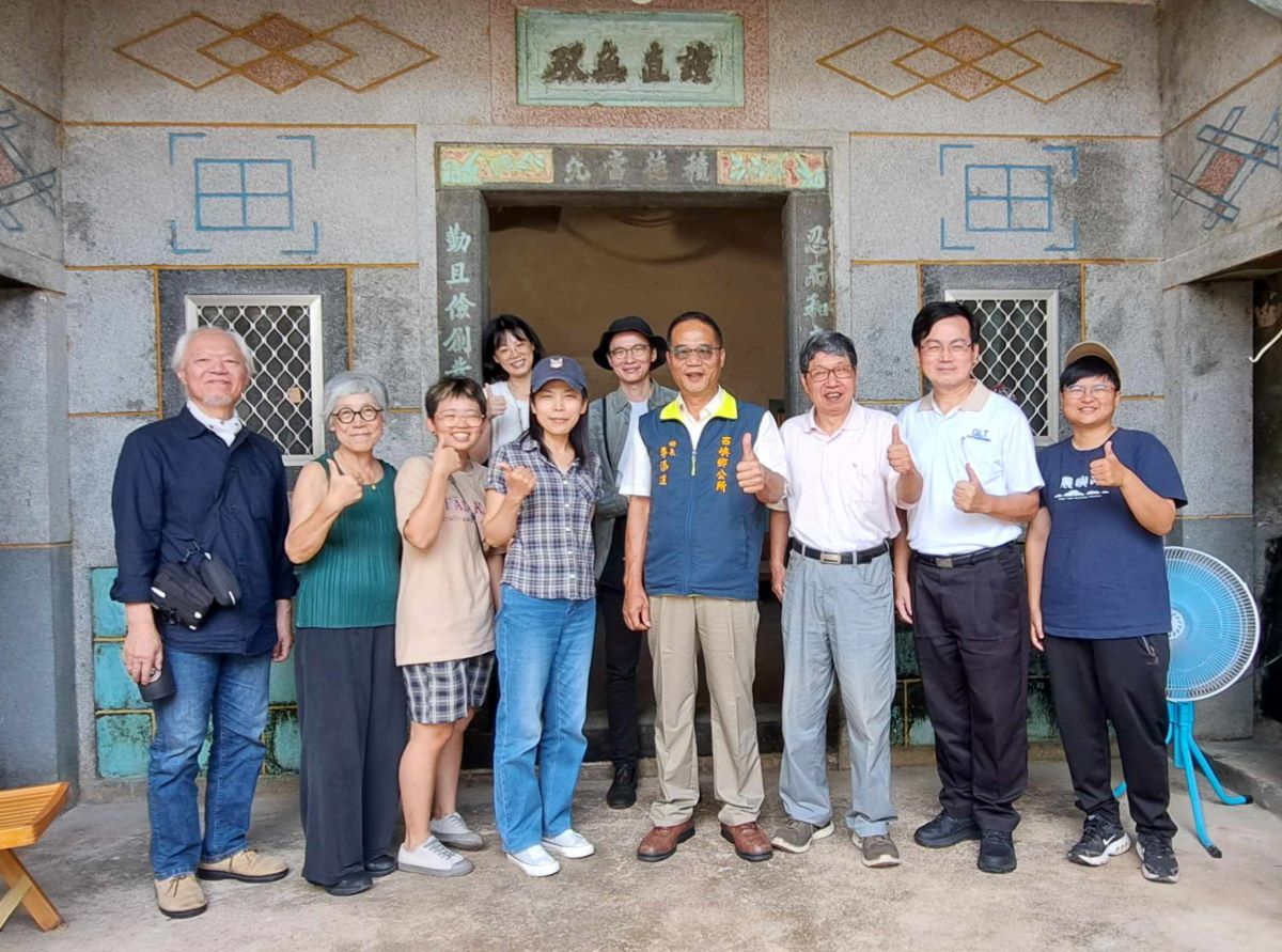 藝術轉動社區，進駐藝術家刻印西嶼玄武岩之美，舉辦「島嶼文化的重印再版」展