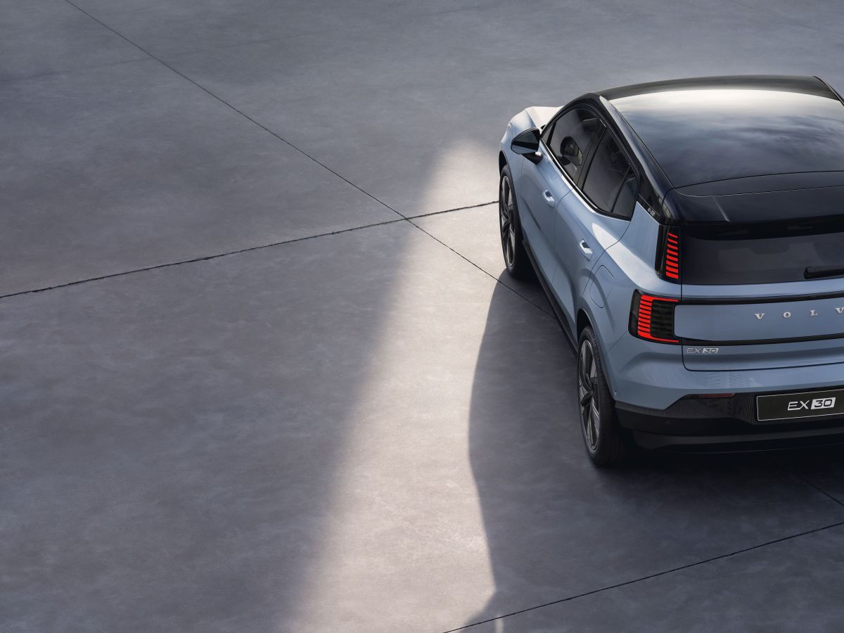 最速純電小坦克   VOLVO EX30進駐格上租車
