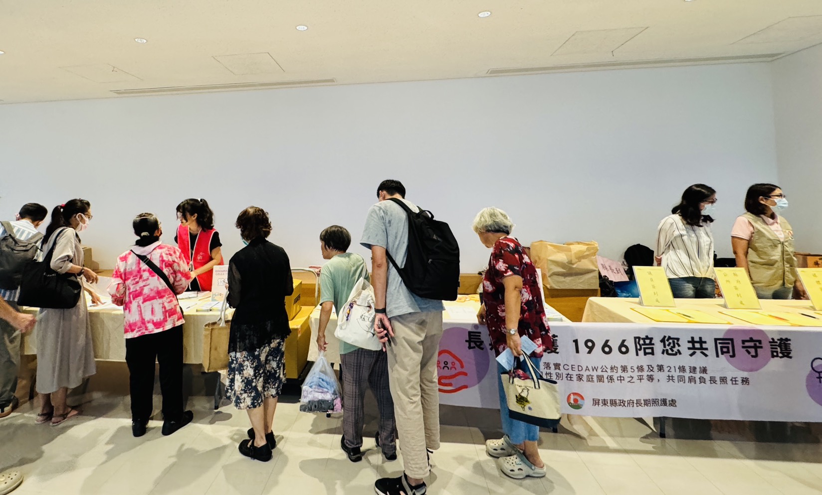 屏東縣「全齡長照通識月」郎祖筠現身分享經歷
