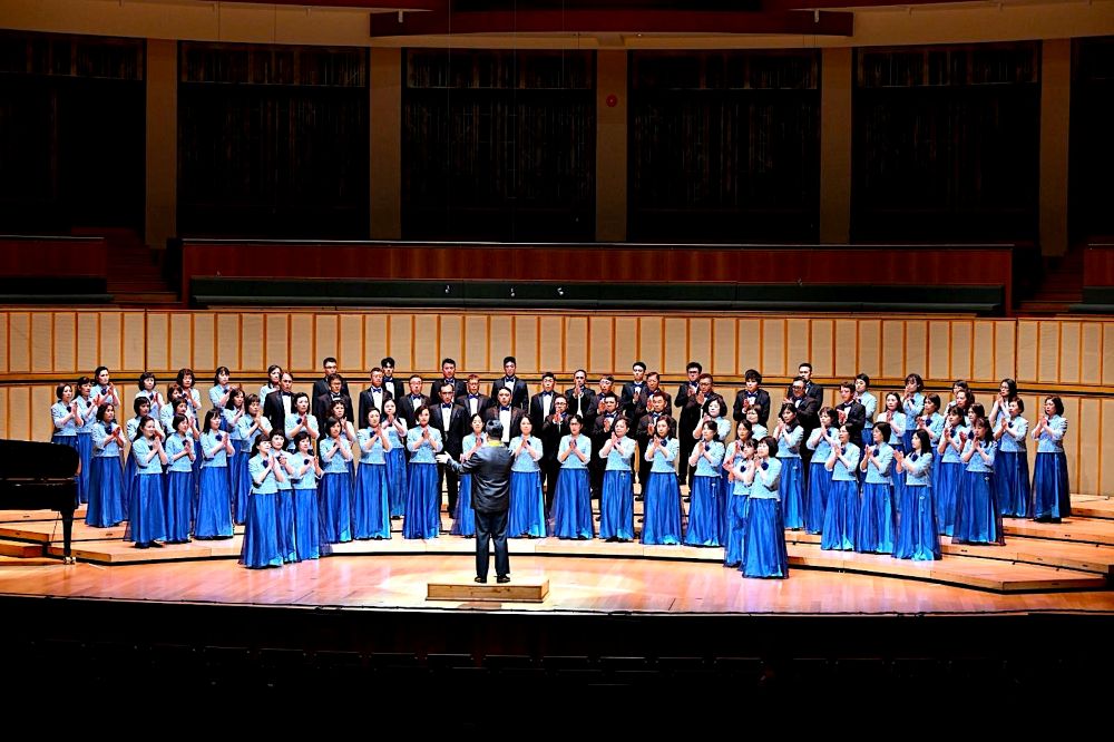 當夢想在樂音中甦醒──2月夢蓮花讚頌合唱團新馬演出圓滿  跨國文化心靈交融 讚頌旋律溫暖人心