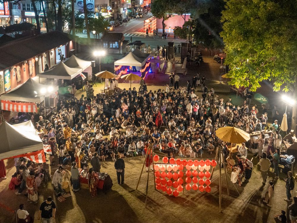 連假湧近三萬人次進古蹟  「熱蘭遮市集─普羅民遮迎元宵」讓赤嵌樓成為最夯歷史穿越場　