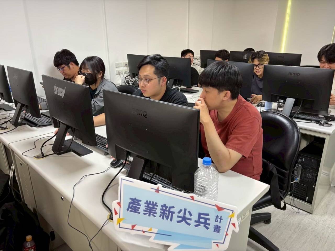 中彰投分署推「產業新尖兵計畫」搭配學習獎勵金助青年成功跨足重點產業