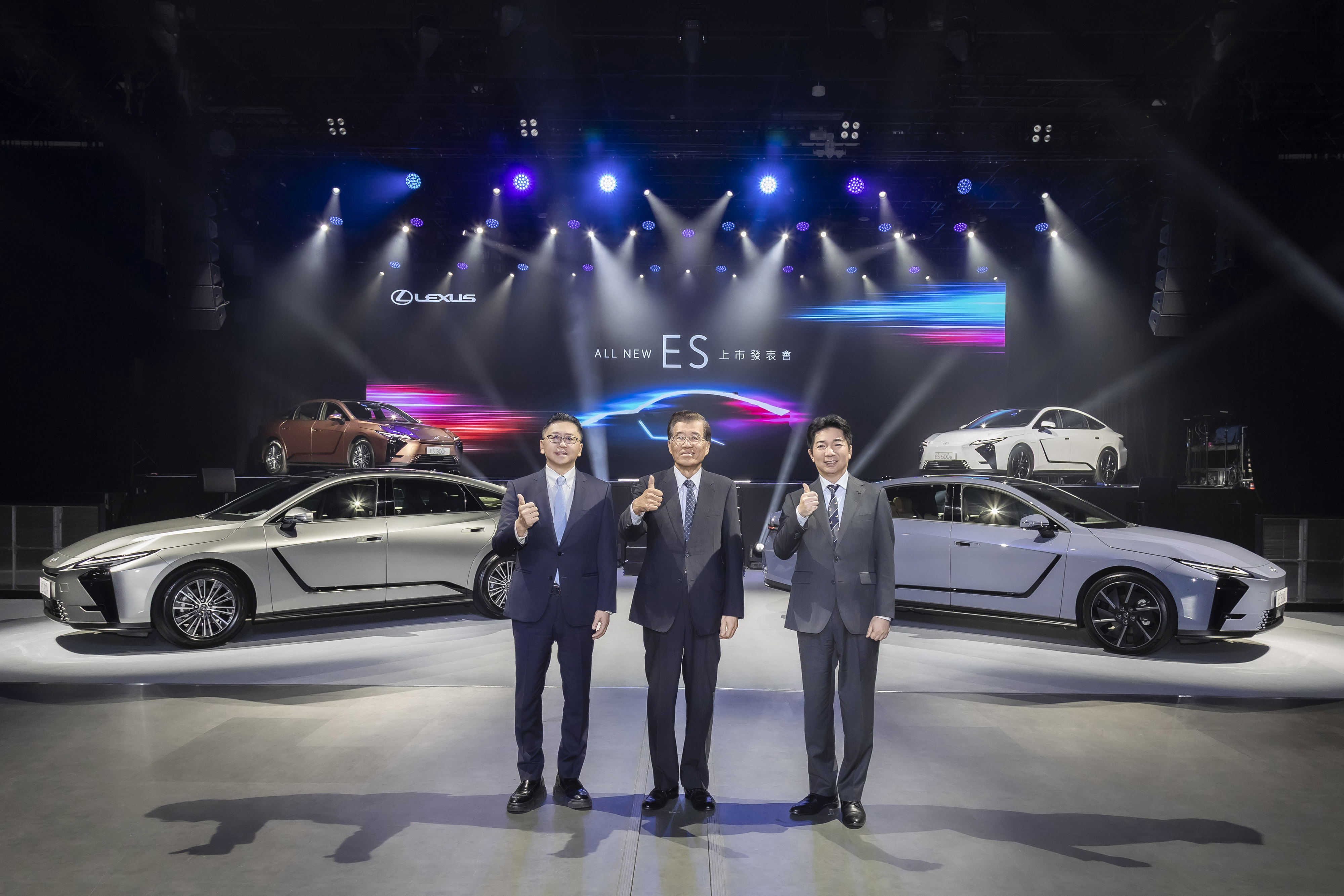 LEXUS 新世代旗艦房車 ALL NEW ES 磅礴登場