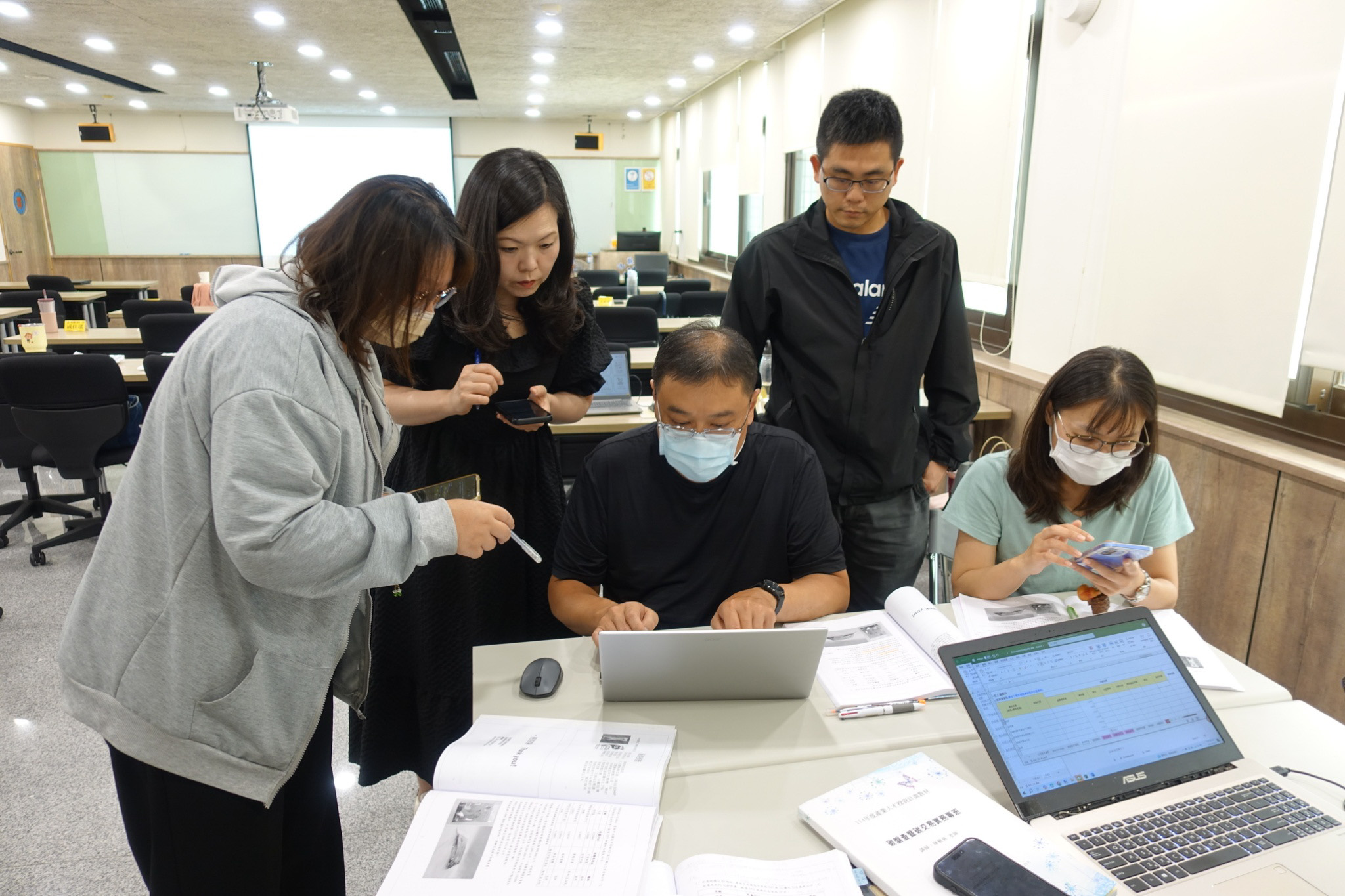 中彰投分署推「產業人才投資方案」AI、淨零課程 開設87門在職進修課程 - I tech 科技新媒