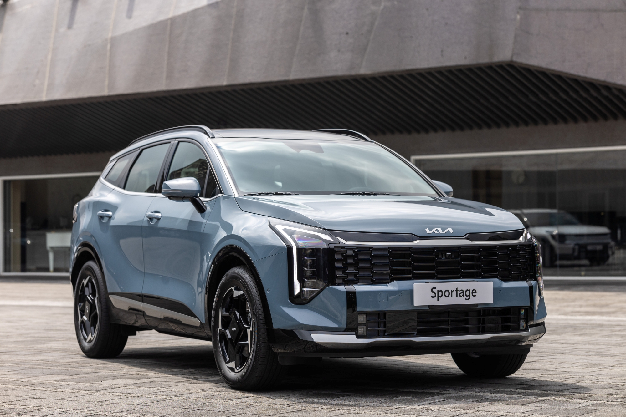 Kia極致進口油電休旅The new Sportage  本週末5月16日~17日全台展間試乘活動起跑！