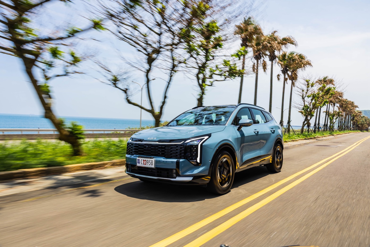 Kia全球與台灣市場以新能源車款，共寫8月銷售佳績！  本月入主Stonic、Sportage、Sorento享專屬禮遇  指定車型首年低月付5,888元起開回家   